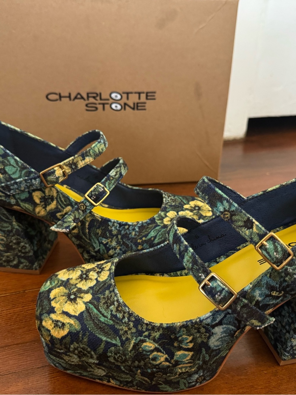Like-New Charlotte Stone Bizzy Heels in Bluebell - Picture 6 of 7